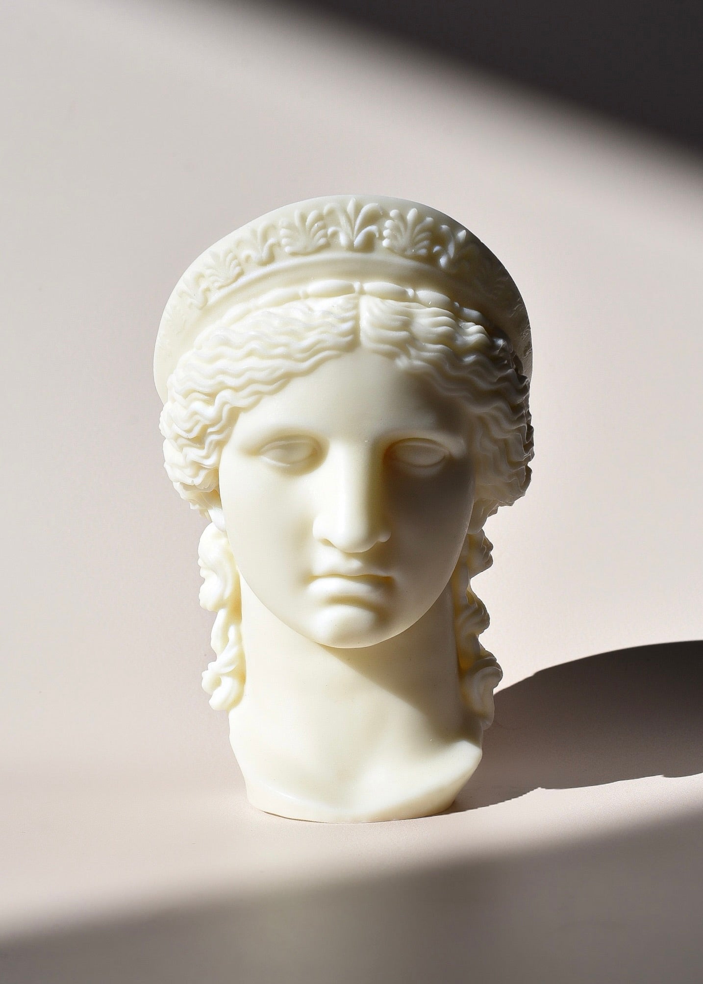 Hera Bust Sculpture Candle